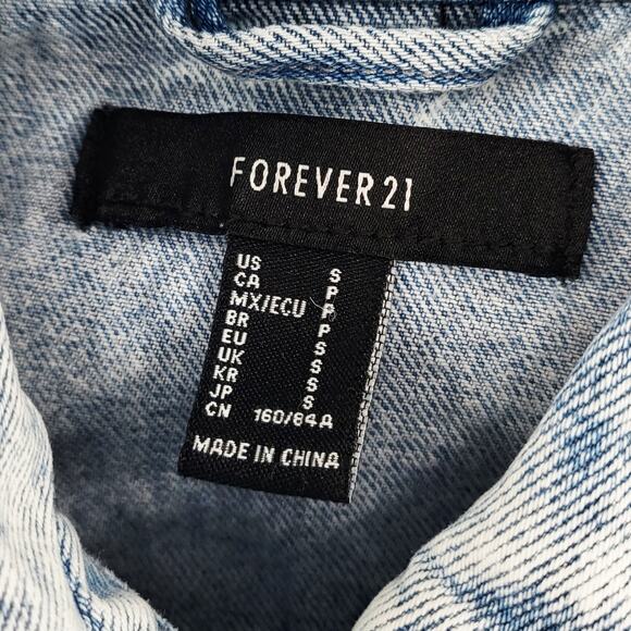 FOREVER 21 Blue Acid Washed Cropped Raw Hem Denim Jean Jacket Women's Size S - Picture 5 of 6